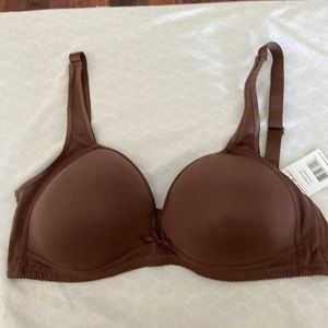 Carrie Amber 2 wire free comfort bras NEW WITH TAGS